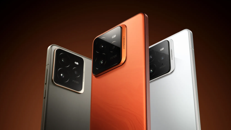 realme · 敢越级的新物种 新品上新即打爆